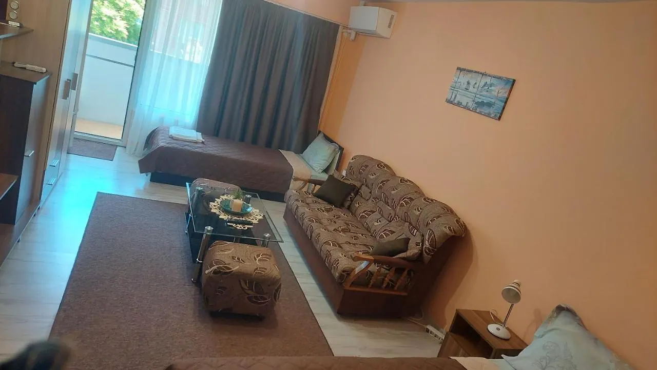Apartman Апартамент Лазур